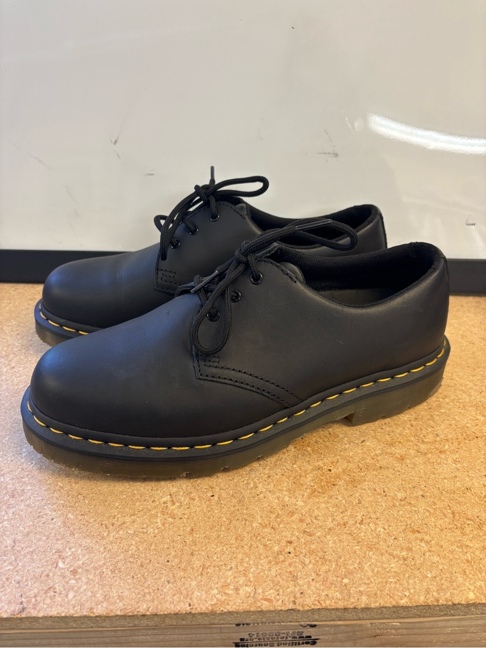 Dr. Martens 1461 Slip Resistant Shoe - Picture 3 of 6